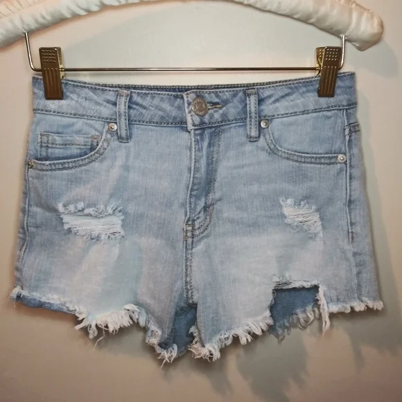 Almost Famous Light Wash Distressed High Rise Festival Shorts - Picture 3 of 9